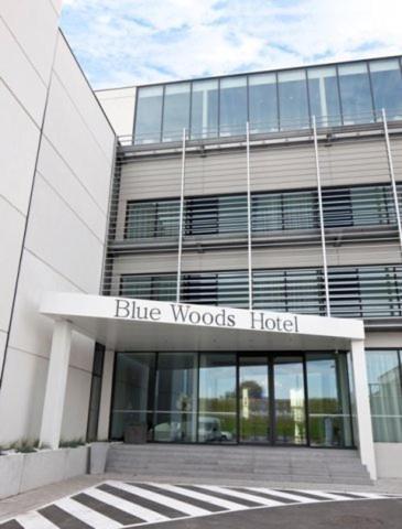 Blue Woods Hotel - Deerlijk Exteriör bild